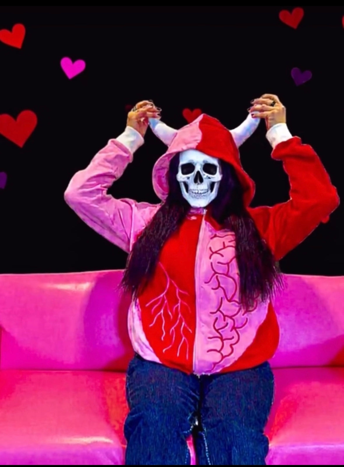 𝓪 𝓭𝓲𝓯𝓯𝓮𝓻𝓮𝓷𝓽 𝓽𝔂𝓹𝓮 𝓸𝓯 𝓭𝓮𝓶𝓸𝓷